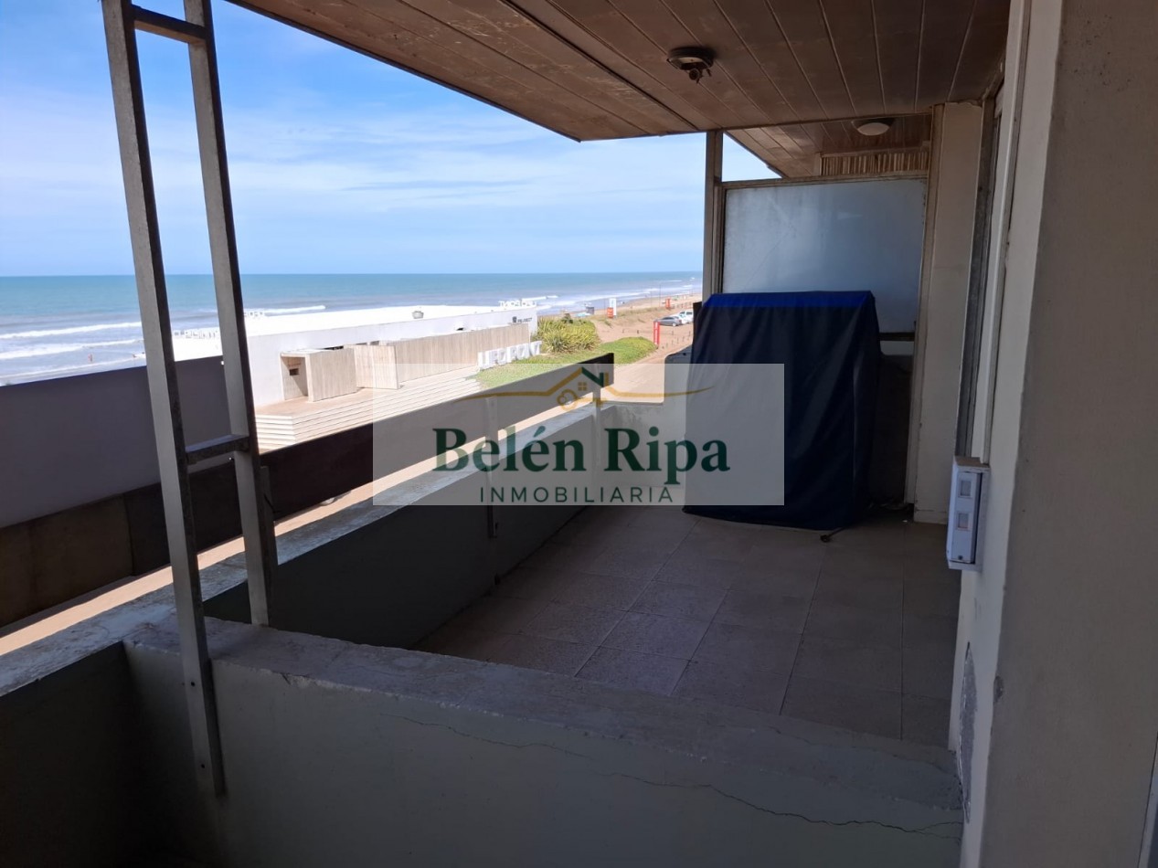 Departamento venta en Pinamar 5 ambientes  frente al mar