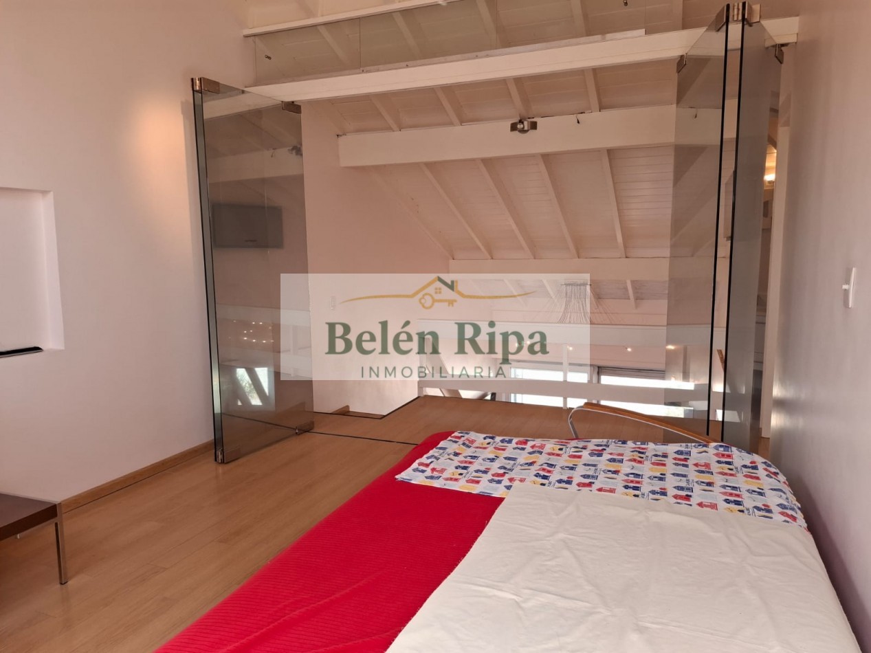 Departamento venta en Pinamar 5 ambientes  frente al mar