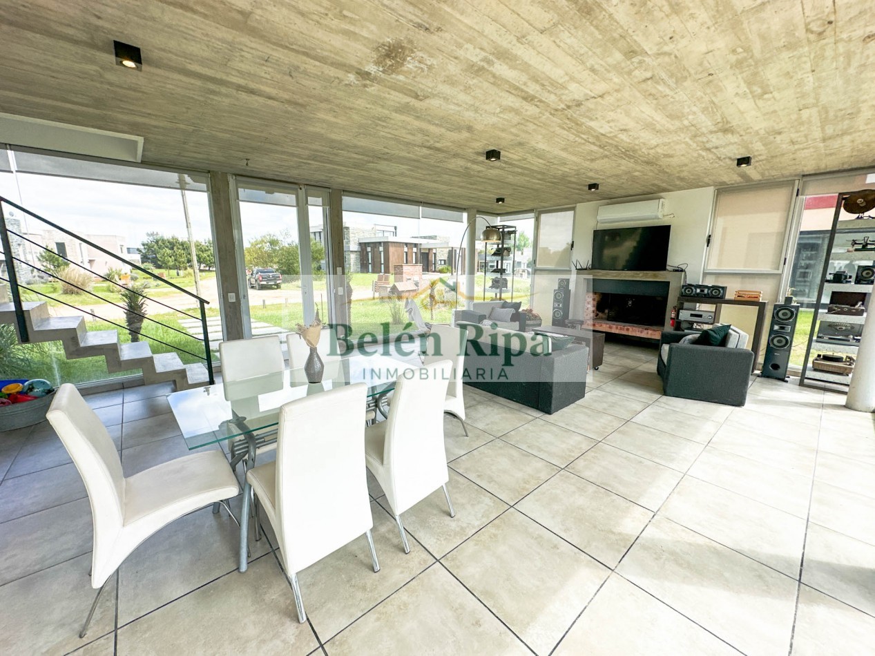 CASA VENTA COSTA ESMERALDA 3 DORMITORIOS RESIDENCIAL I