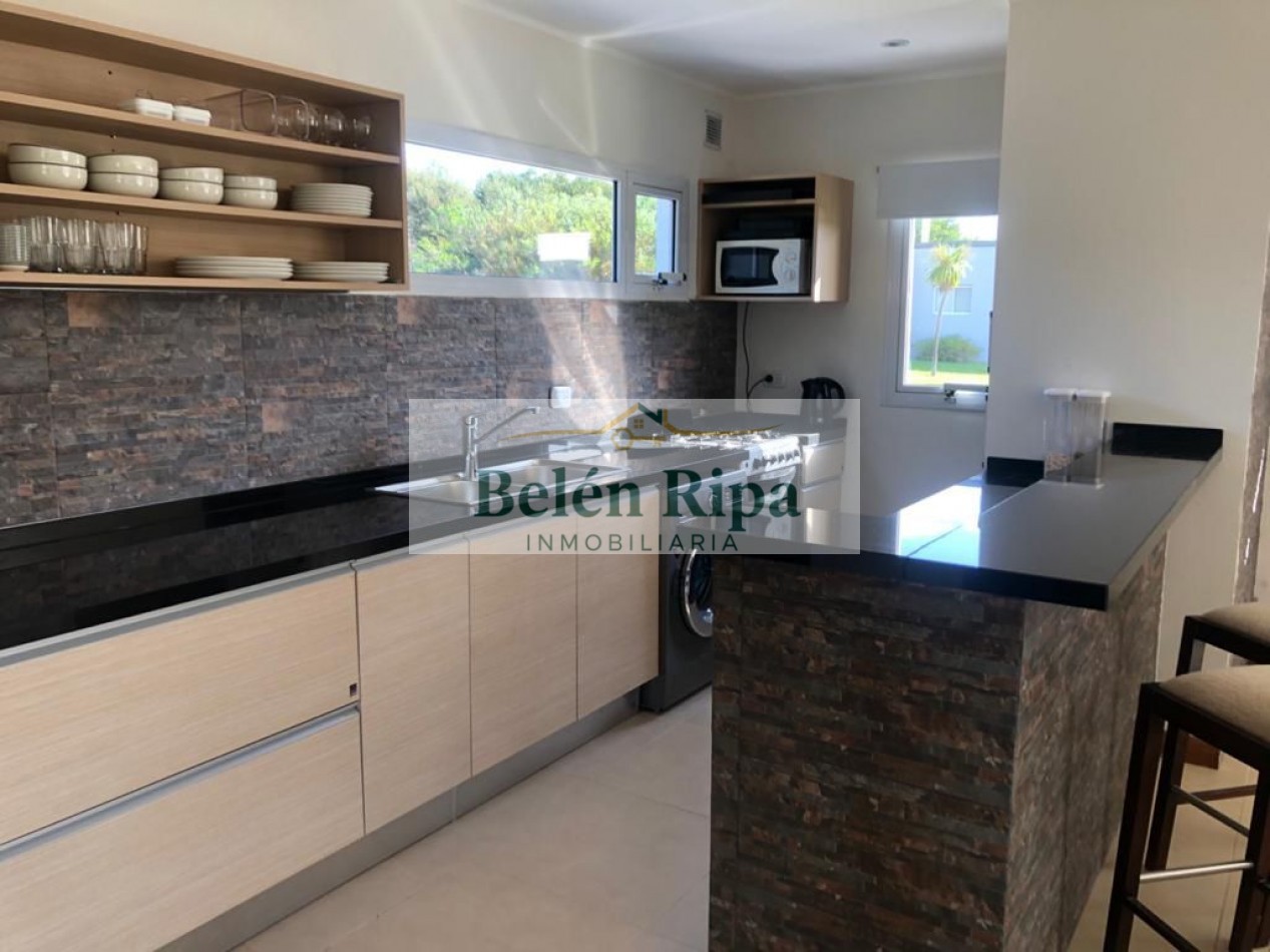 CASA VENTA COSTA ESMERALDA RESIDENCIAL GAS 4 AMBIENTES