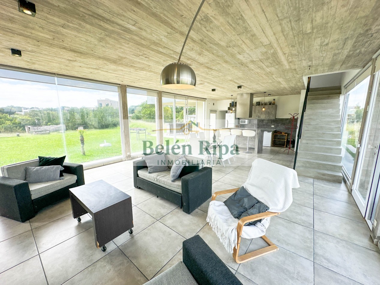 CASA VENTA COSTA ESMERALDA 3 DORMITORIOS RESIDENCIAL I