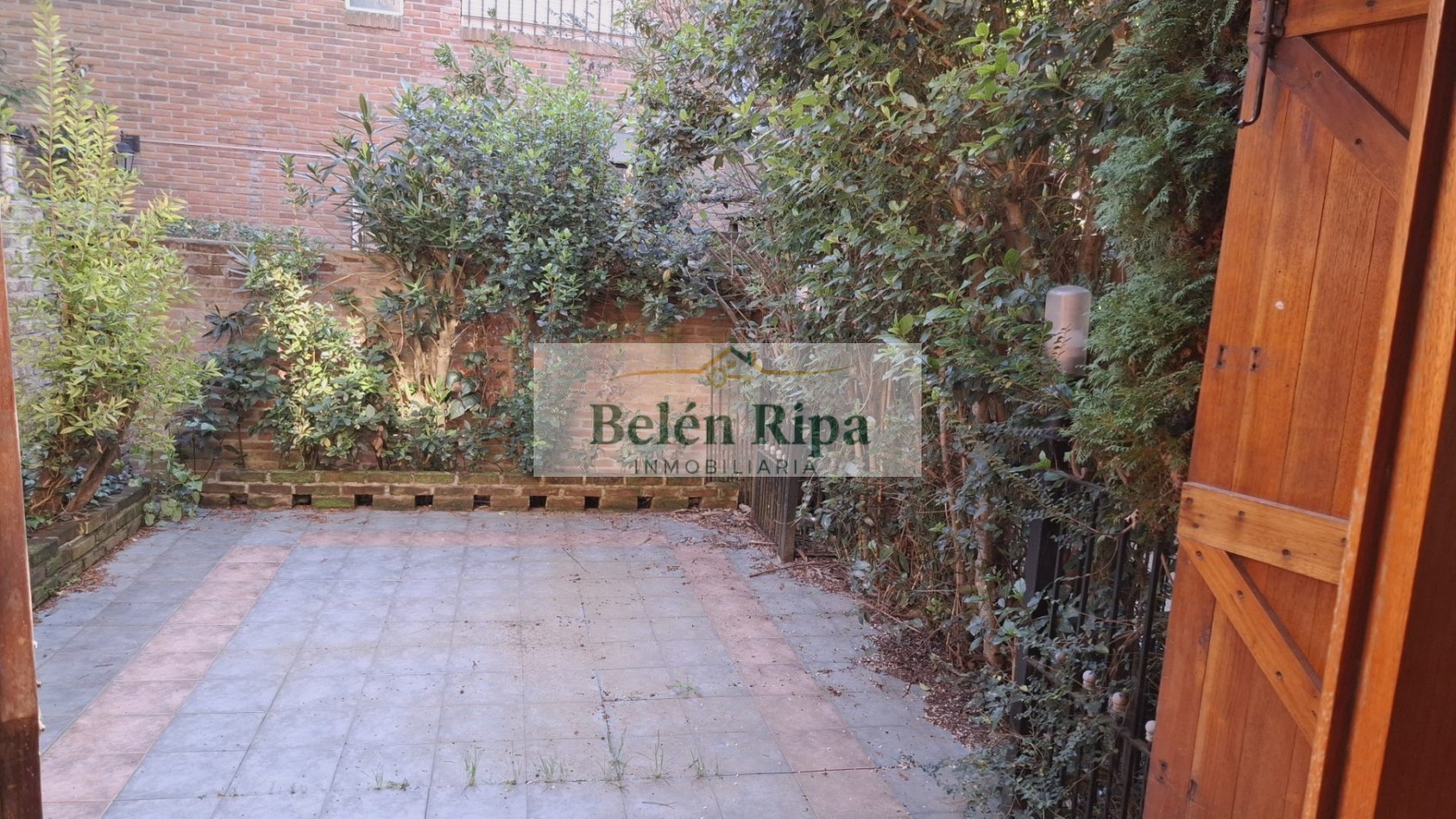 VENTA DEPARTAMENTO DUPLEX 3 AMBIENTES EN PINAMAR CON PATIO 