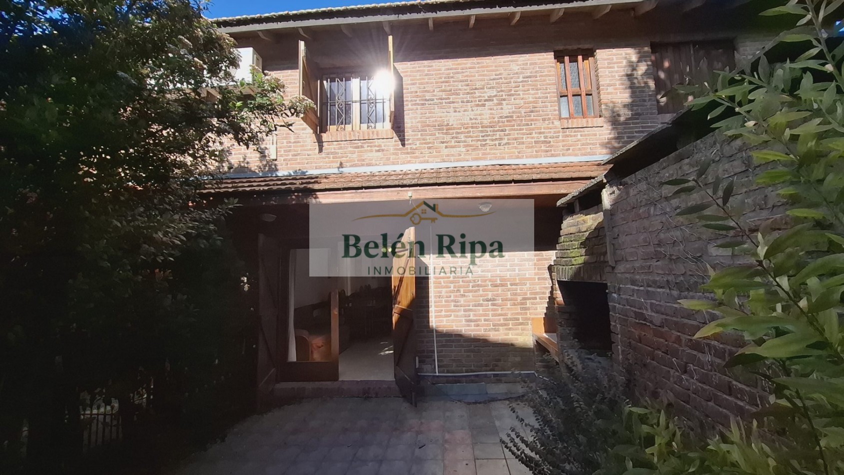 VENTA DEPARTAMENTO DUPLEX 3 AMBIENTES EN PINAMAR CON PATIO 