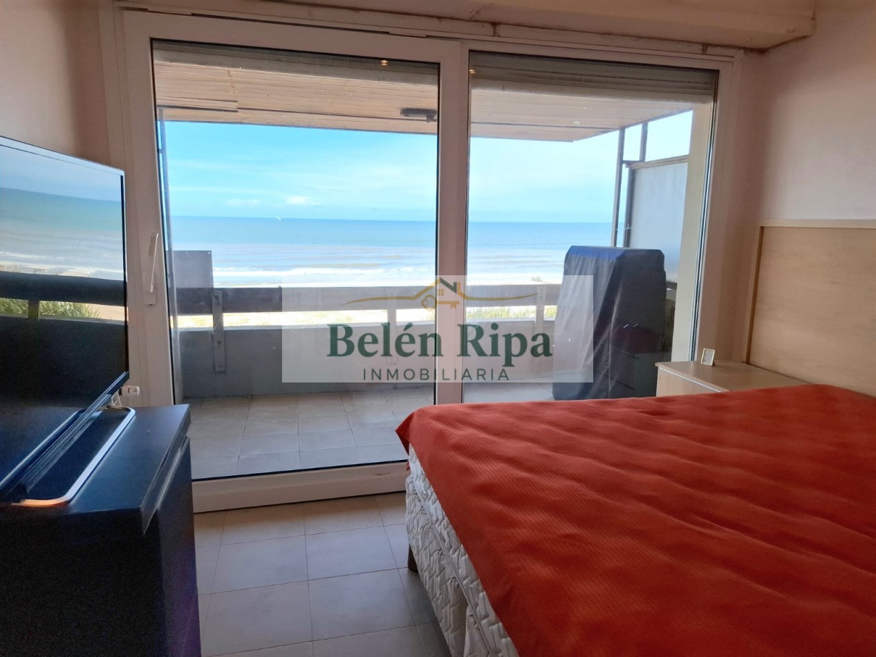 Departamento venta en Pinamar 5 ambientes  frente al mar