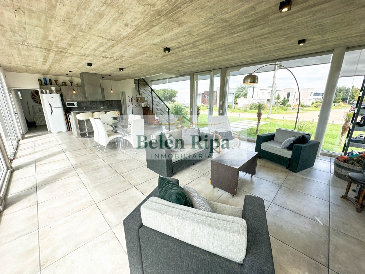 CASA VENTA COSTA ESMERALDA 3 DORMITORIOS RESIDENCIAL I