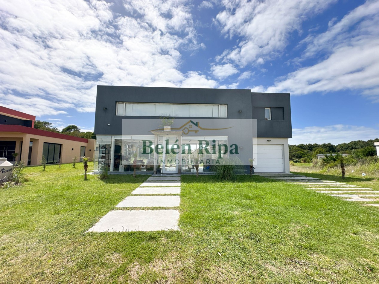 CASA VENTA COSTA ESMERALDA 3 DORMITORIOS RESIDENCIAL I