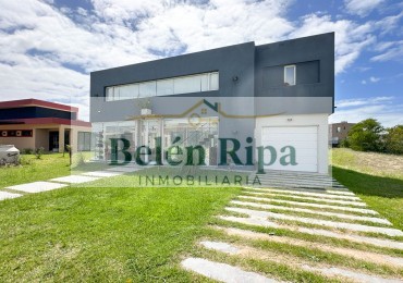 CASA VENTA COSTA ESMERALDA 3 DORMITORIOS RESIDENCIAL I